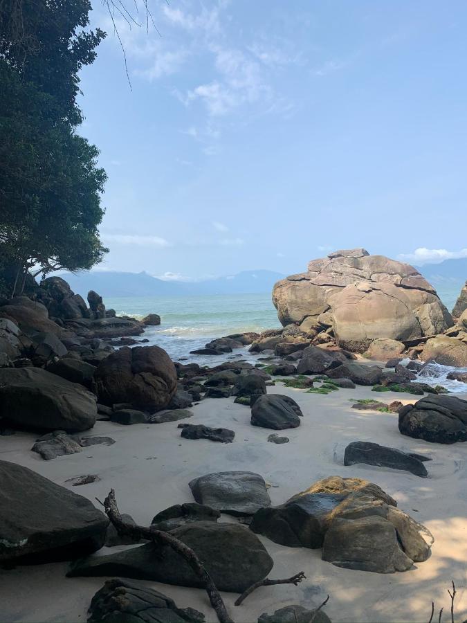 Lindo Duplex Pe Na Areia Com Praia Privativa Caraguatatuba Zewnętrze zdjęcie